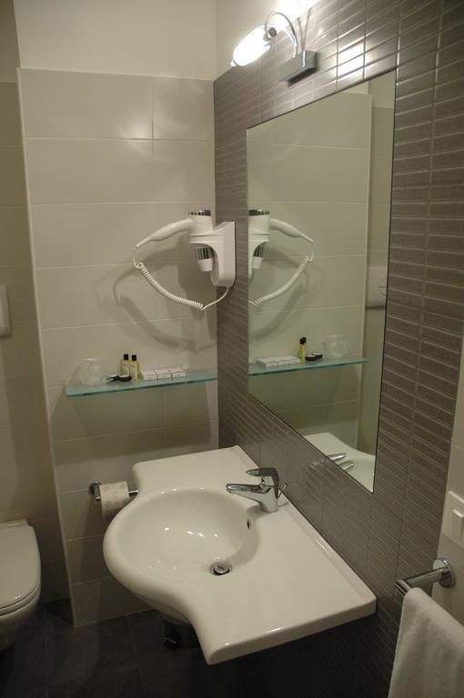 Hotel 4 Strade Ortona Zimmer foto