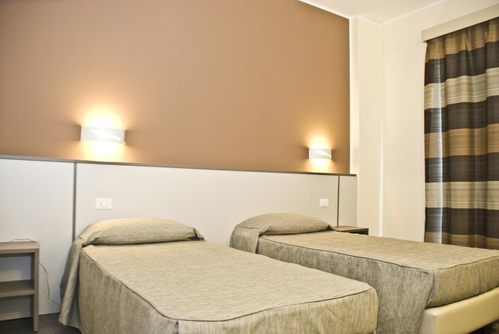 Hotel 4 Strade Ortona Exterior foto